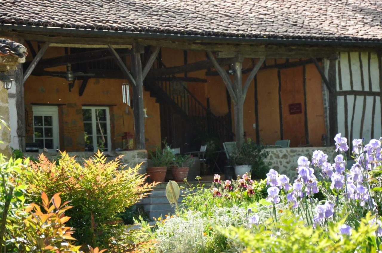 Domaine De Hongrie Nogaro Exterior photo